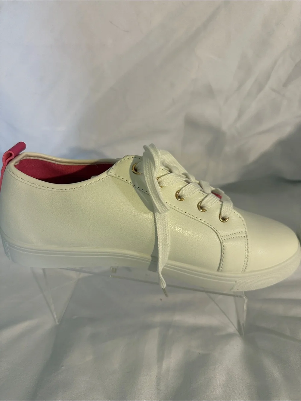 Cato White Sneakers with Pink Glitter Heart Accents New Size 10